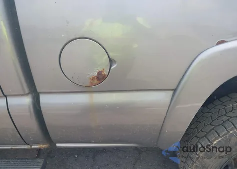 2006 Chevrolet Silverado 2500Hd Lt1 z USA, uszkodzony, nr VIN 1GCHK23UX6F147648